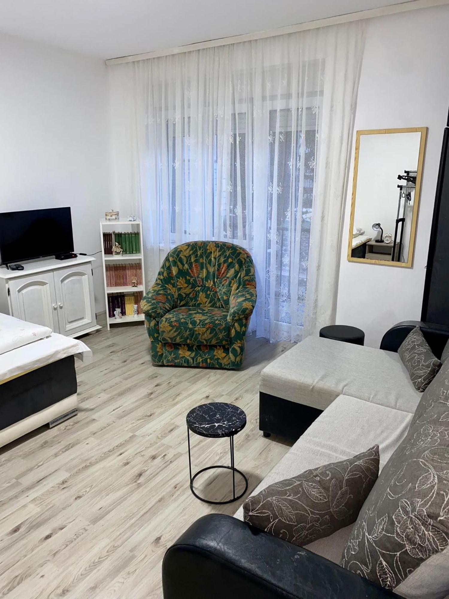 Apartman Bogdan Cacak Exterior photo